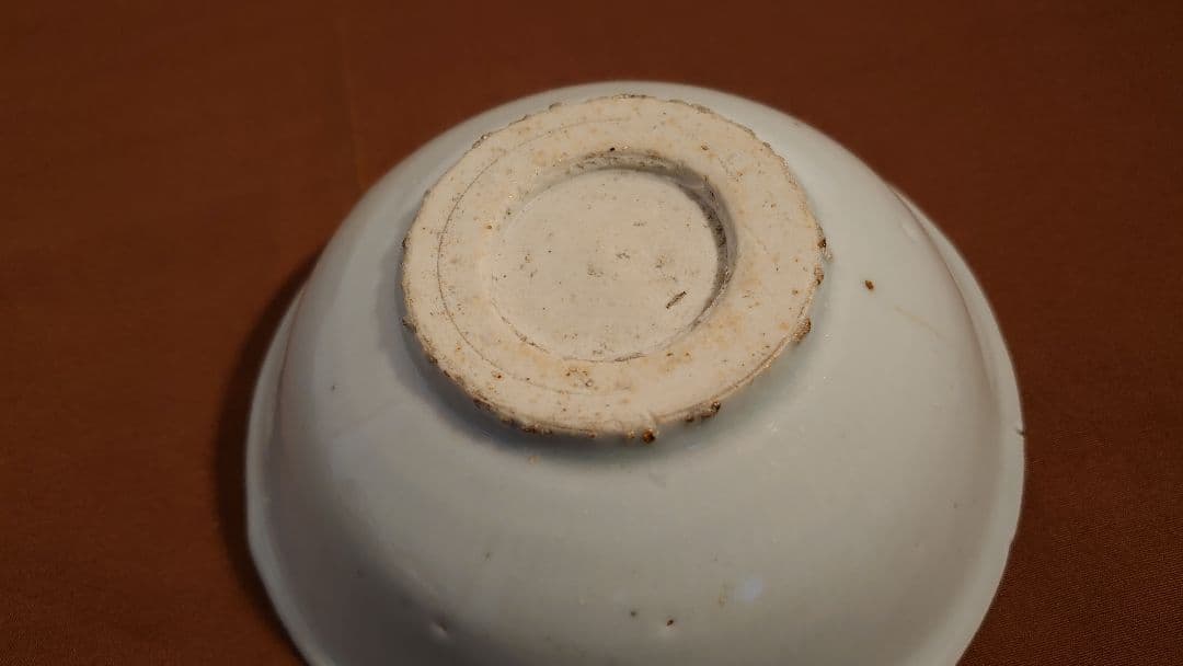 李朝　白磁　古染付　染付　華の図　朝鮮陶器　１客