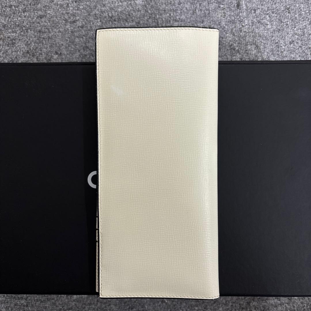 valextra パスポートケース