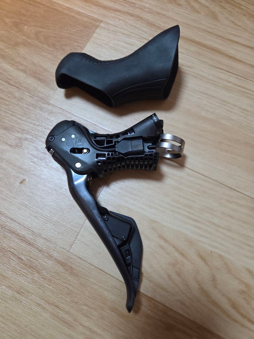 SHIMANO（シマノ）　アルテグラ　右のみ　ST-R8070　中古品