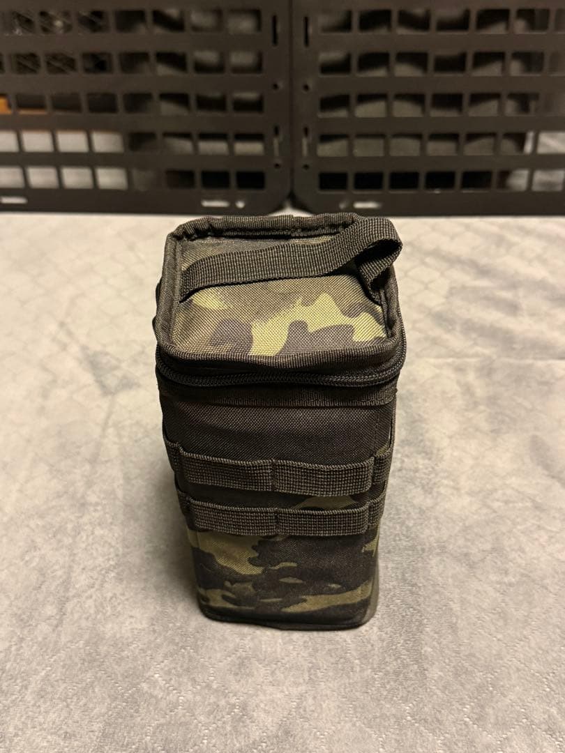 IWATADENKI　クラッシュアイス　グレー　ルミエールランタン