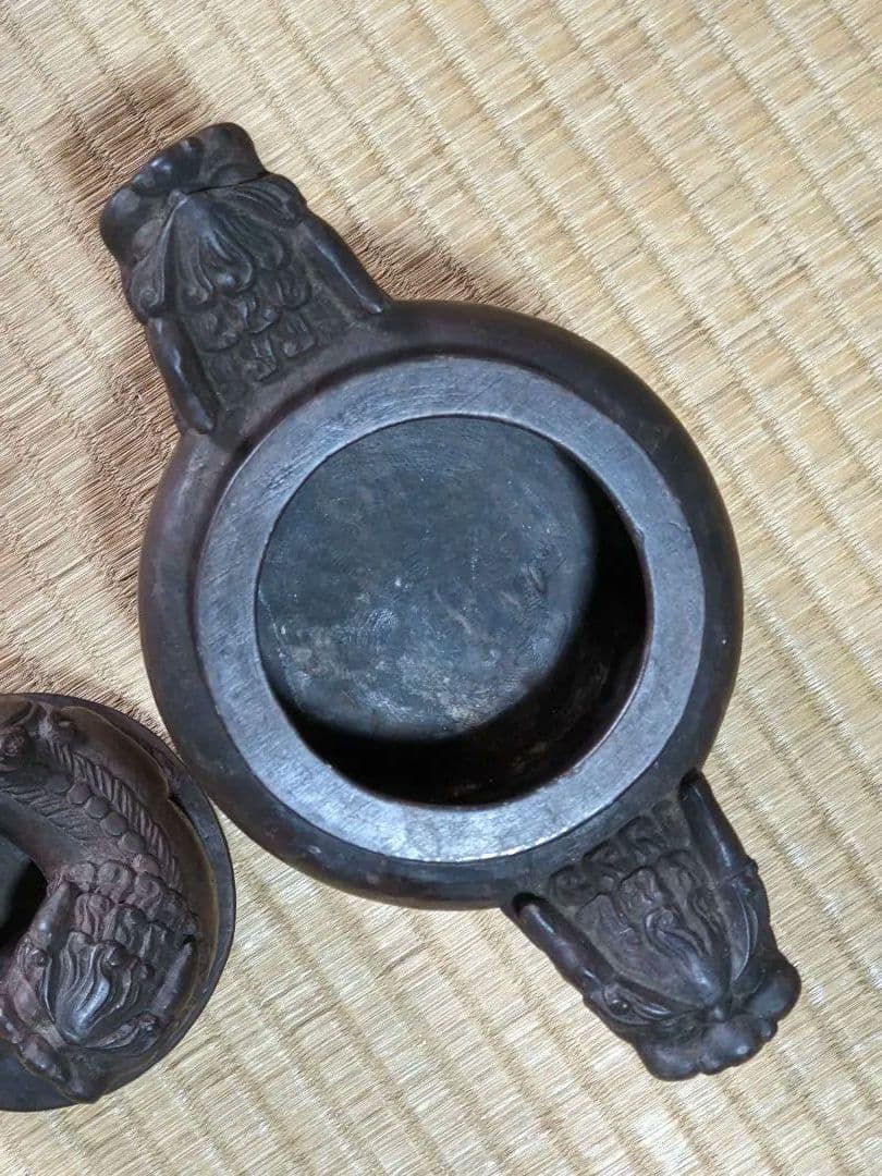 ♦中国 透かし彫り 麒麟 獅子飾り自在遊環双耳四足香炉 手彫り玉石彫刻 骨董品