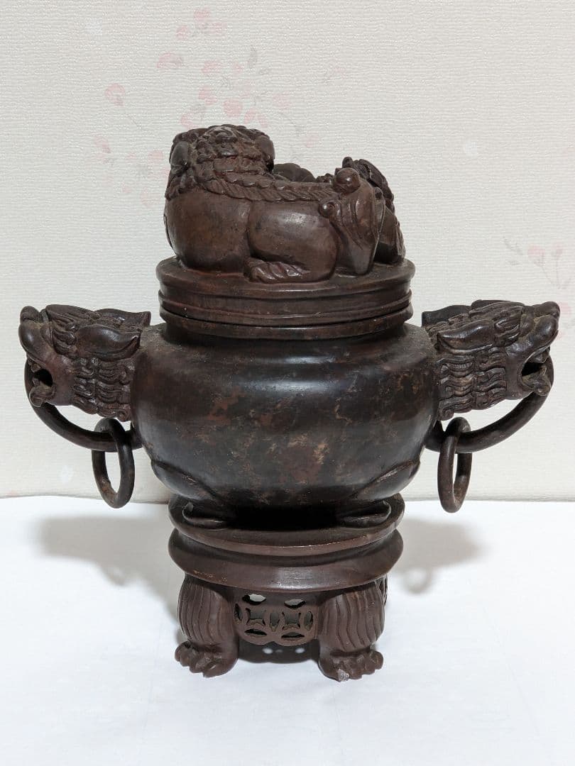 ♦中国 透かし彫り 麒麟 獅子飾り自在遊環双耳四足香炉 手彫り玉石彫刻 骨董品