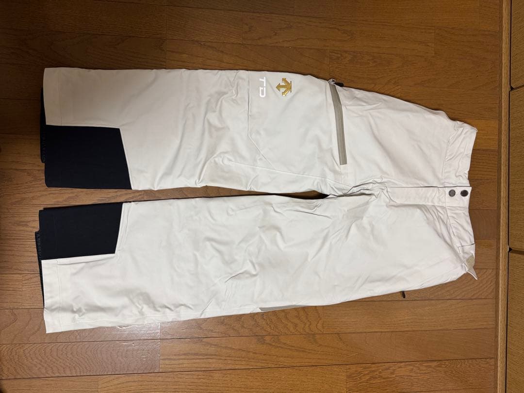 デサントチームウエアー/DESCENTE