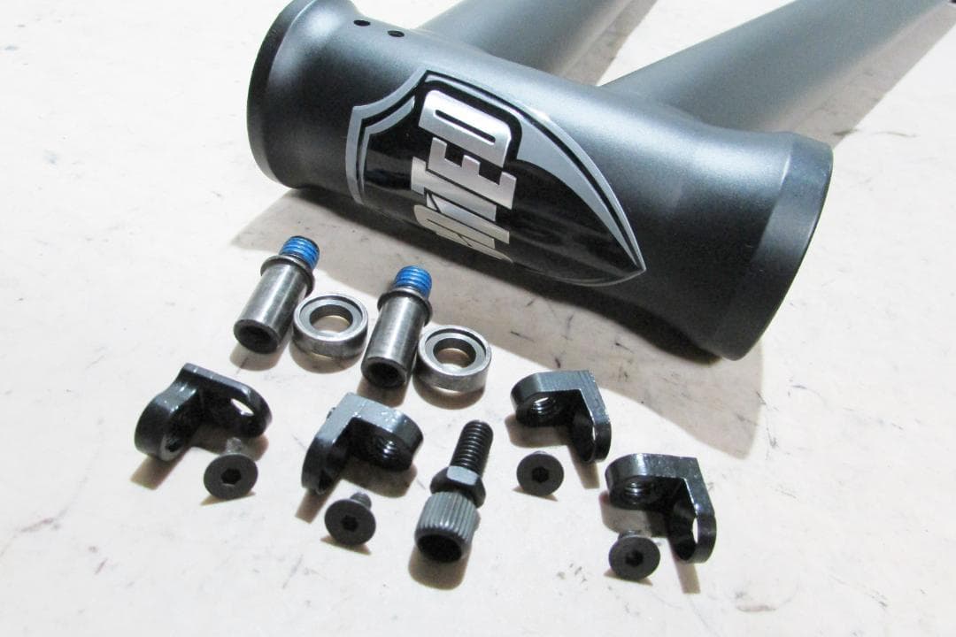 BMX フレーム UNITED Trinity Frame ＆ オマケ