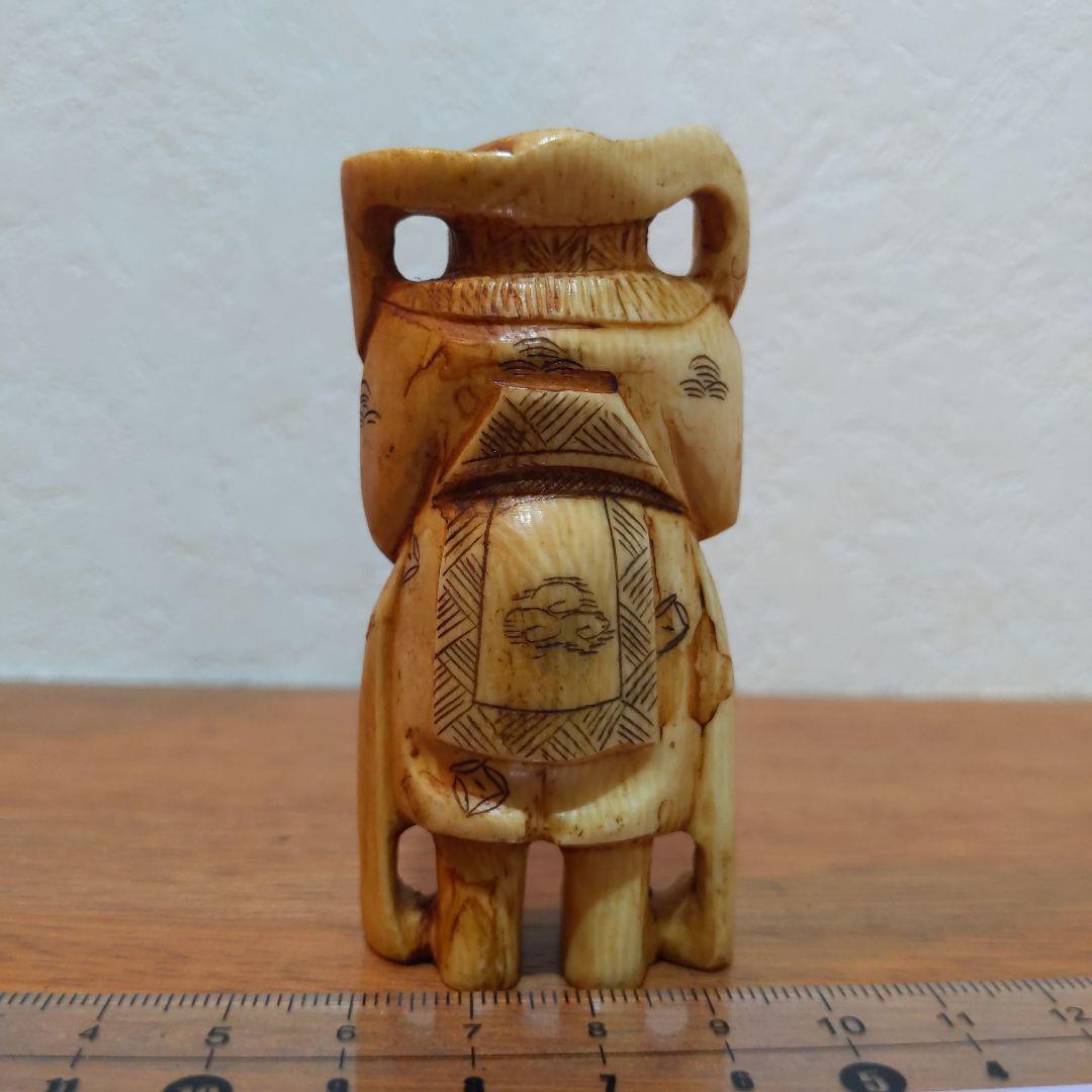 時代提げ物 七福神根付 天然素材 在銘【毘沙門天】高さ約7.5cm 重さ約56ｇ