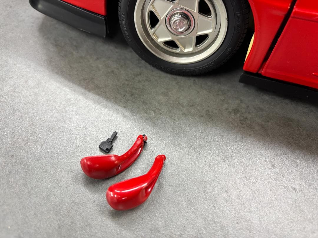 ポケール Pocher フェラーリ テスタロッサ ロッソ 1/8