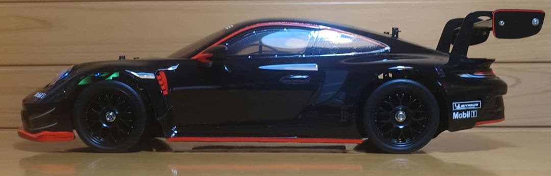 田宮RCポルシェ911GT3 R (992)LEDライト付＆プロポ充電器完成品