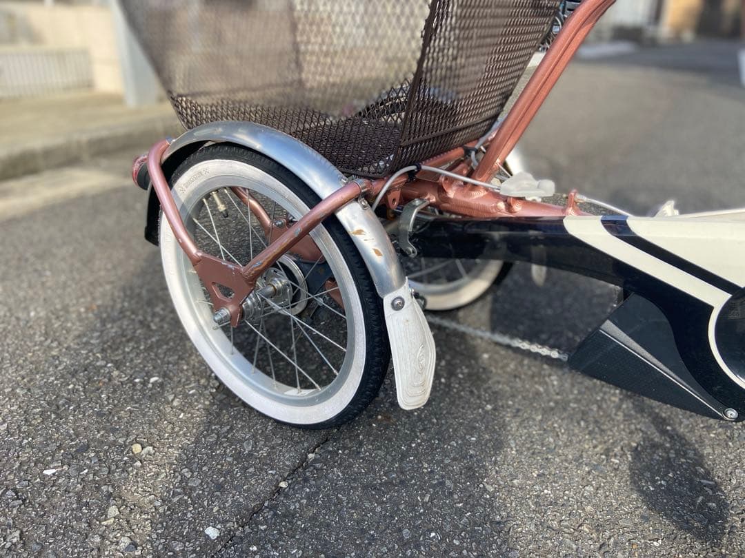 電動アシスト三輪車 ピンク 前後バスケット付き