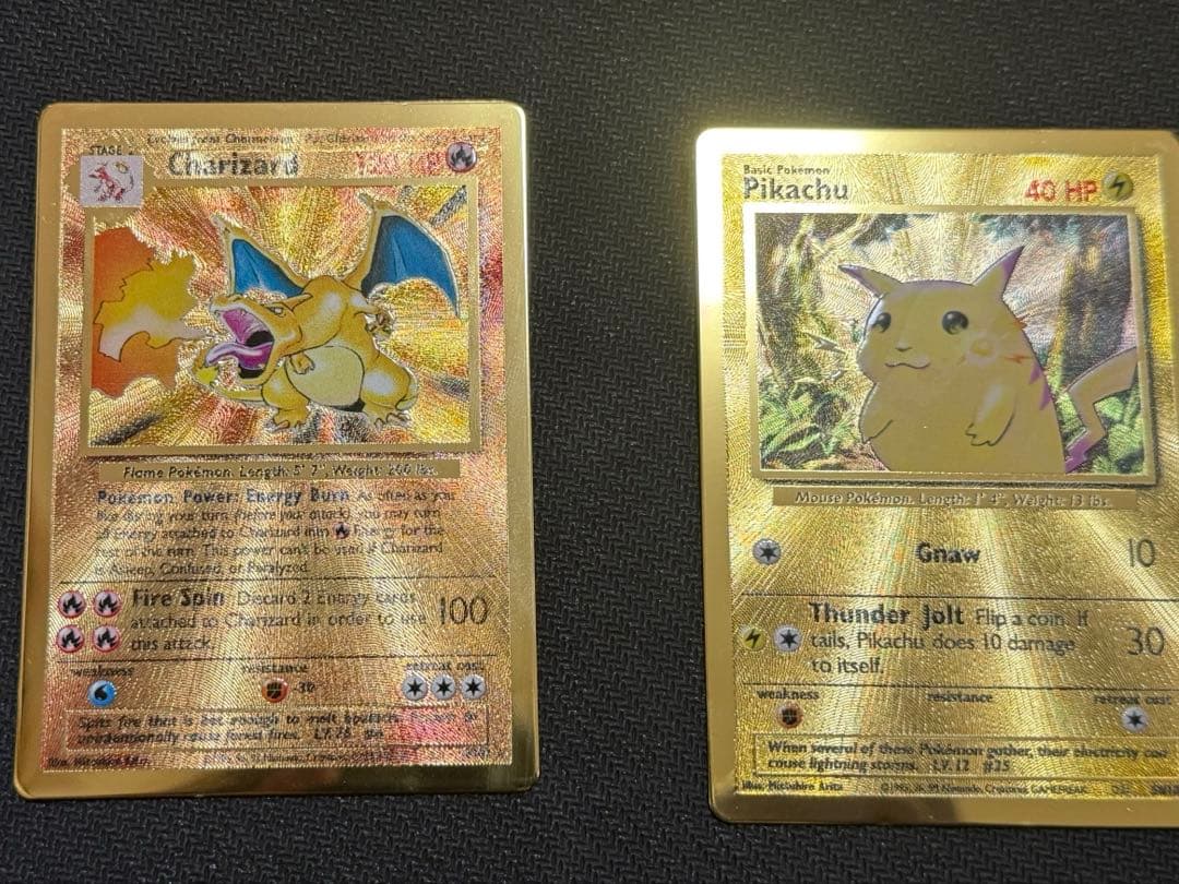 ポケモンカード 25th リザードン、ピカチュウ　ゴールドメタルカードセット