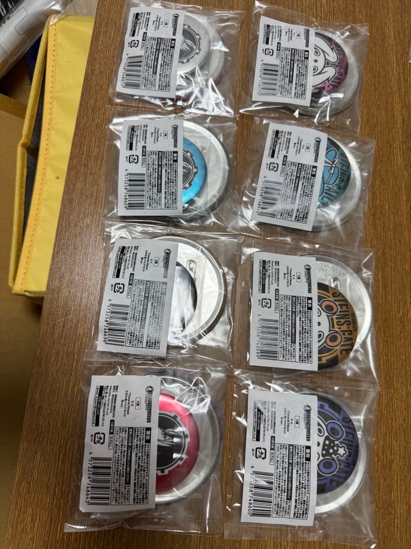 【最終値下げ】シュタゲ　牧瀬紅莉栖　くじ　缶バッジセット8種