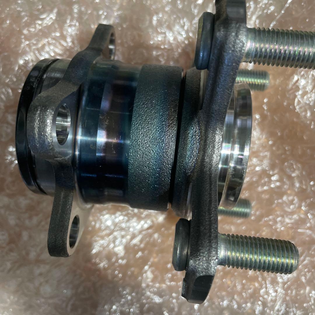 HONDA N-BOX 純正リヤハブベアリングユニット