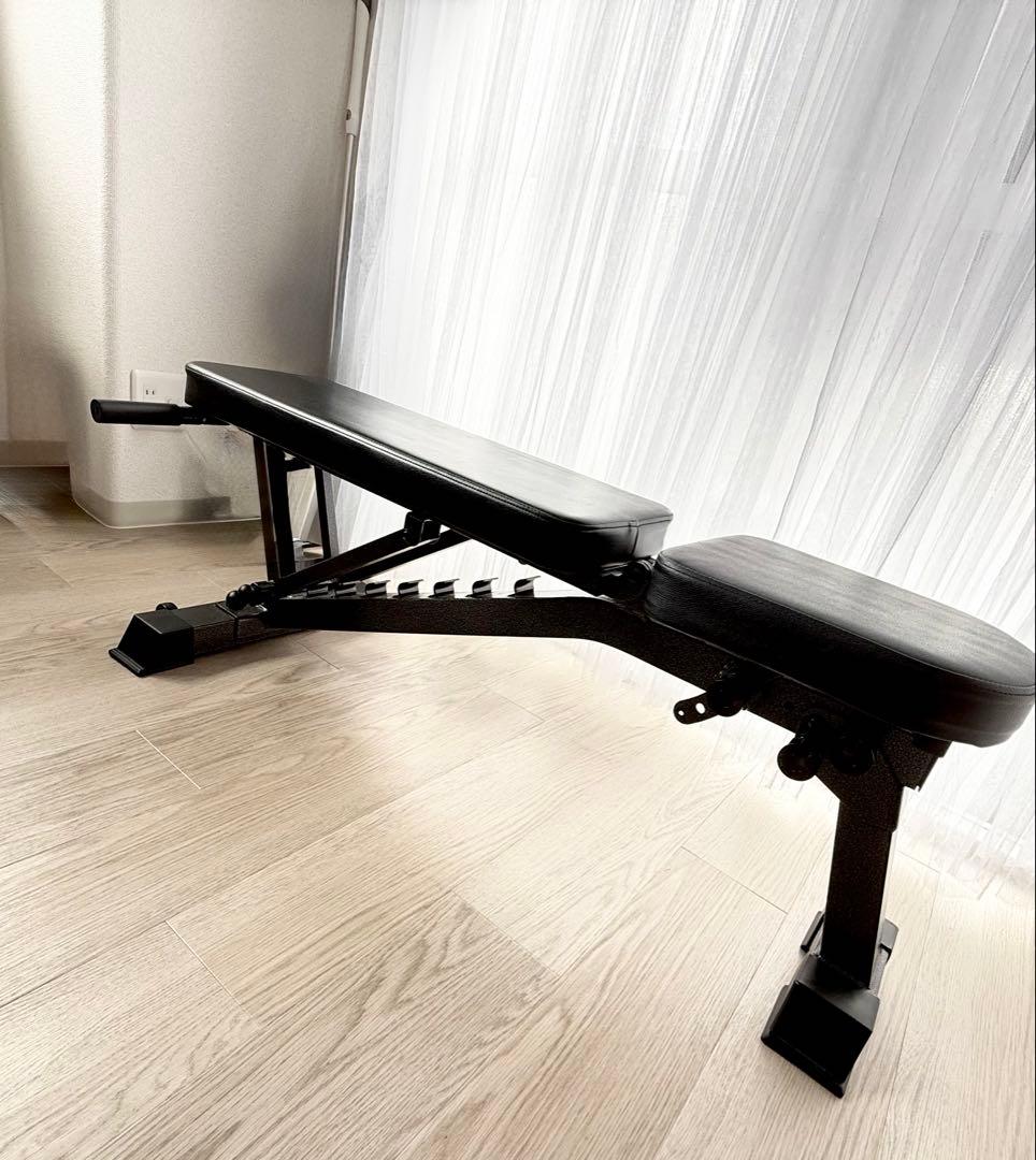 トレーニングベンチ