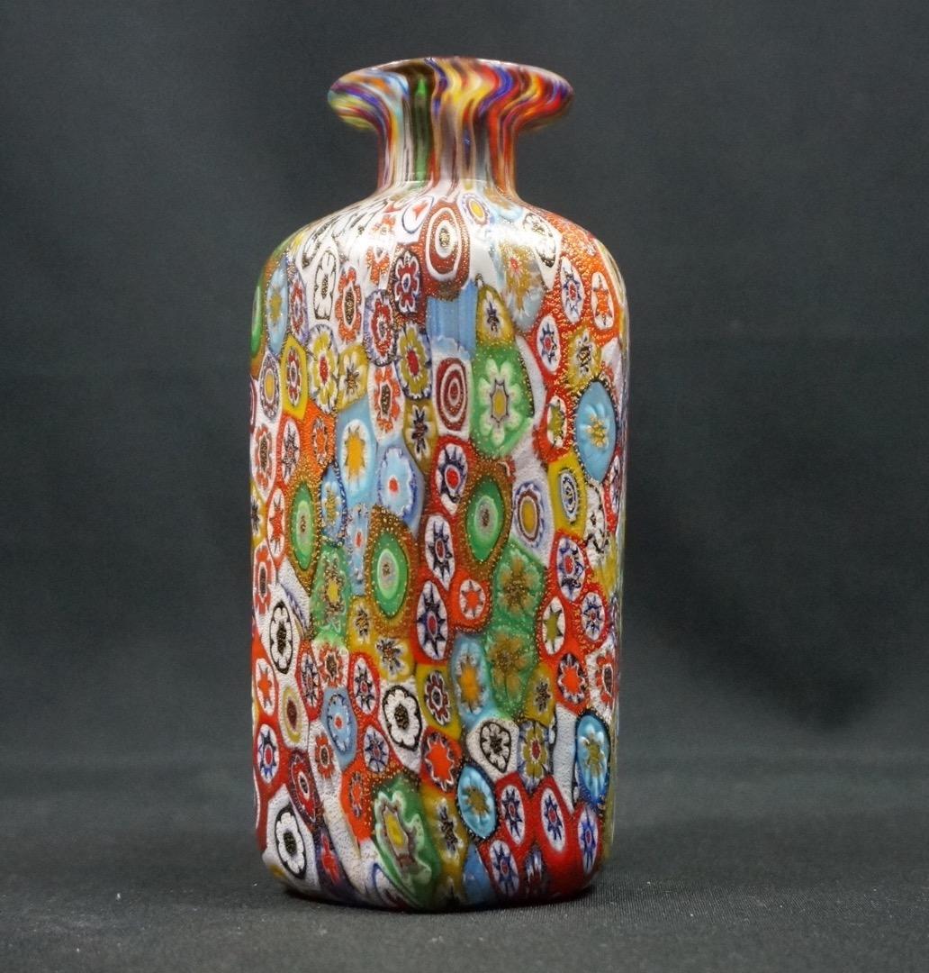 ベネチアンガラス　ミルフィオリの「アンティーク」の6角の花瓶