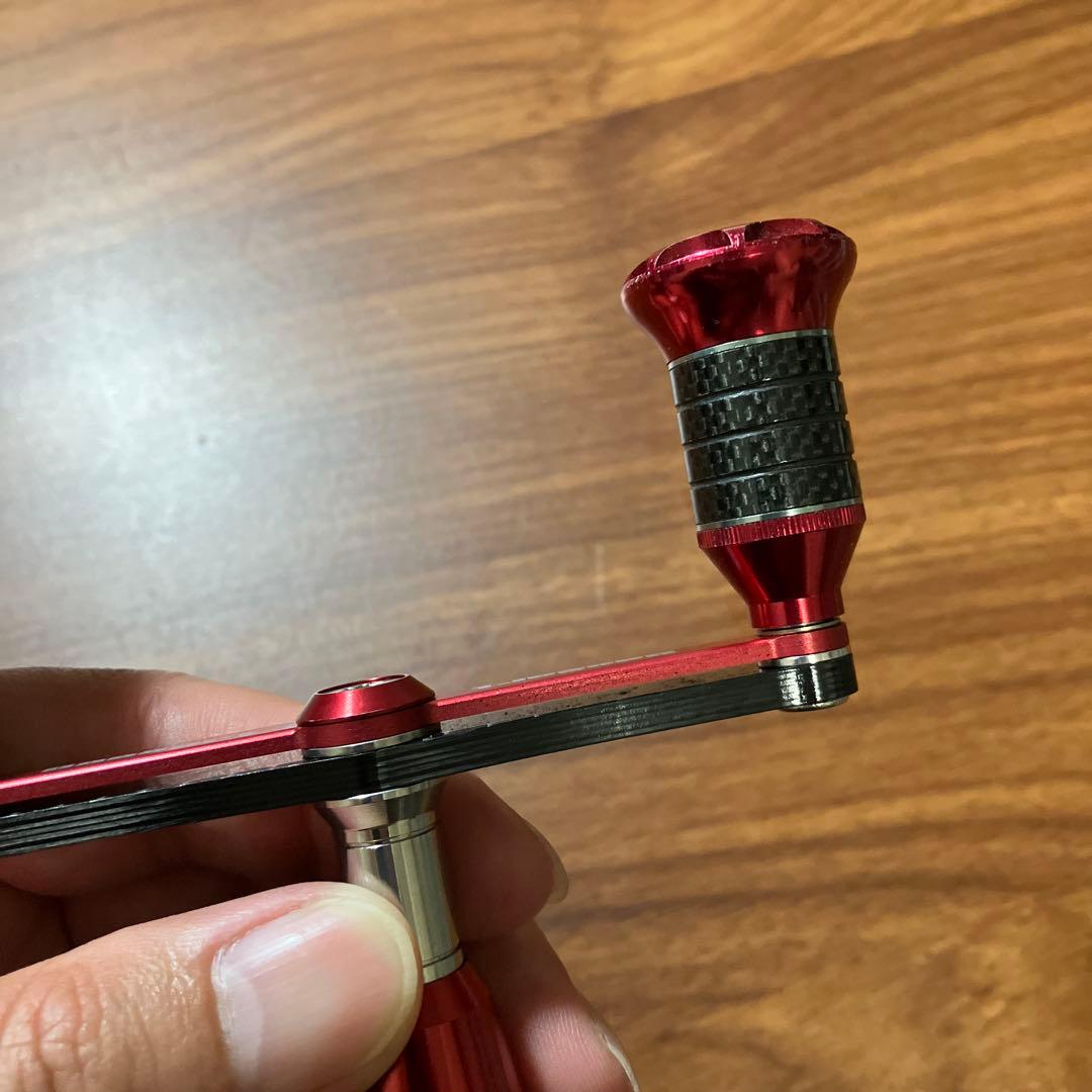 廃盤レア　美品　バサート　ダブルハンドル　ダイワ用　リールキャップ