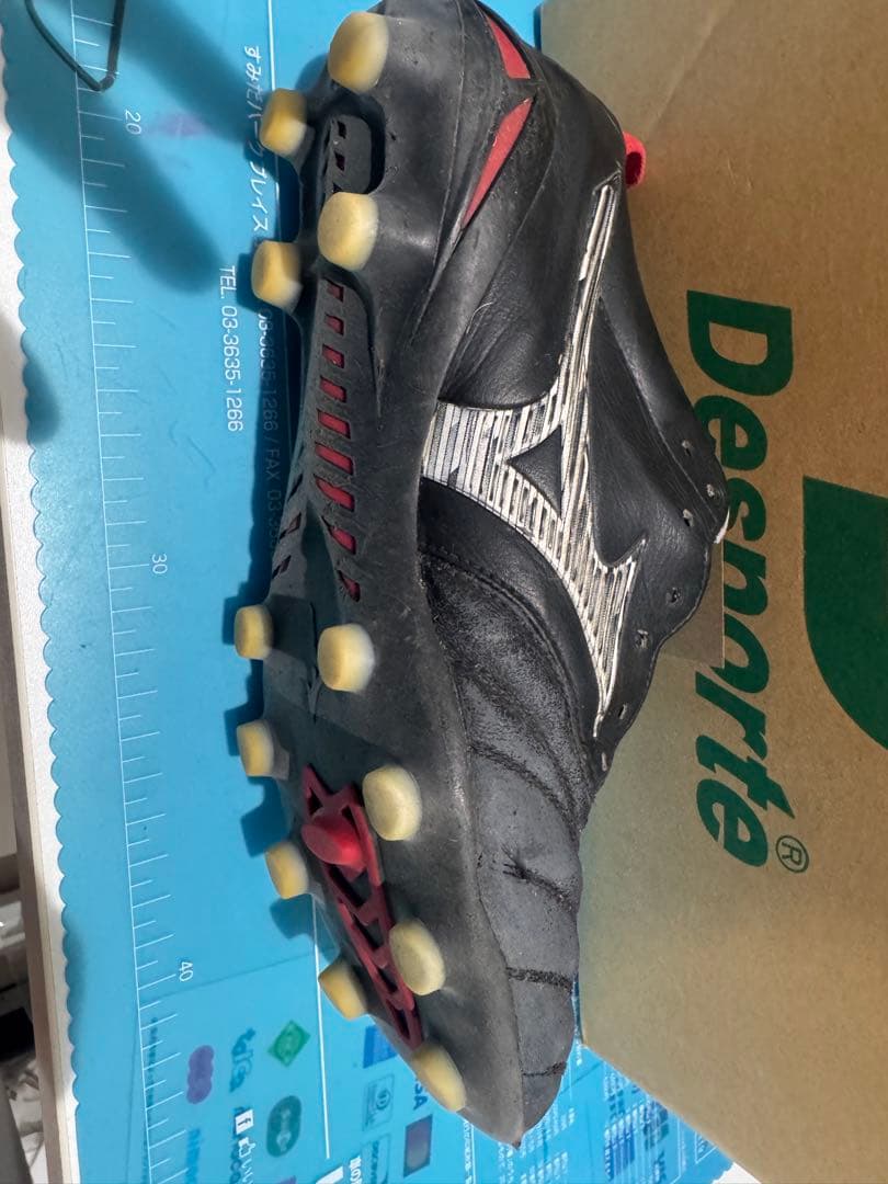 ミズノ　モレリア Neo 4中古サッカーシューズ　24.5cm