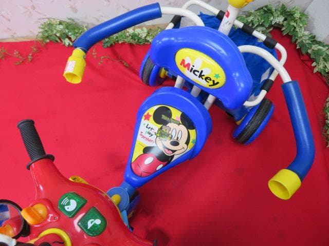 22FF1333 ミッキーマウス　手押し三輪車　ブルー