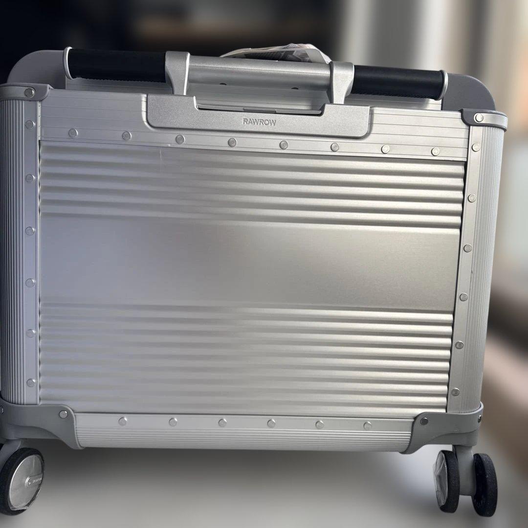 MARK & LONA X Rawrow スーツケース 機内持込可　大きな傷なし