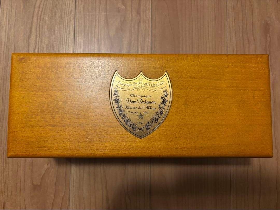 Dom Pérignon 2002年 ドンペリニョンラ　レゼルヴ　ド　ラヴェイ
