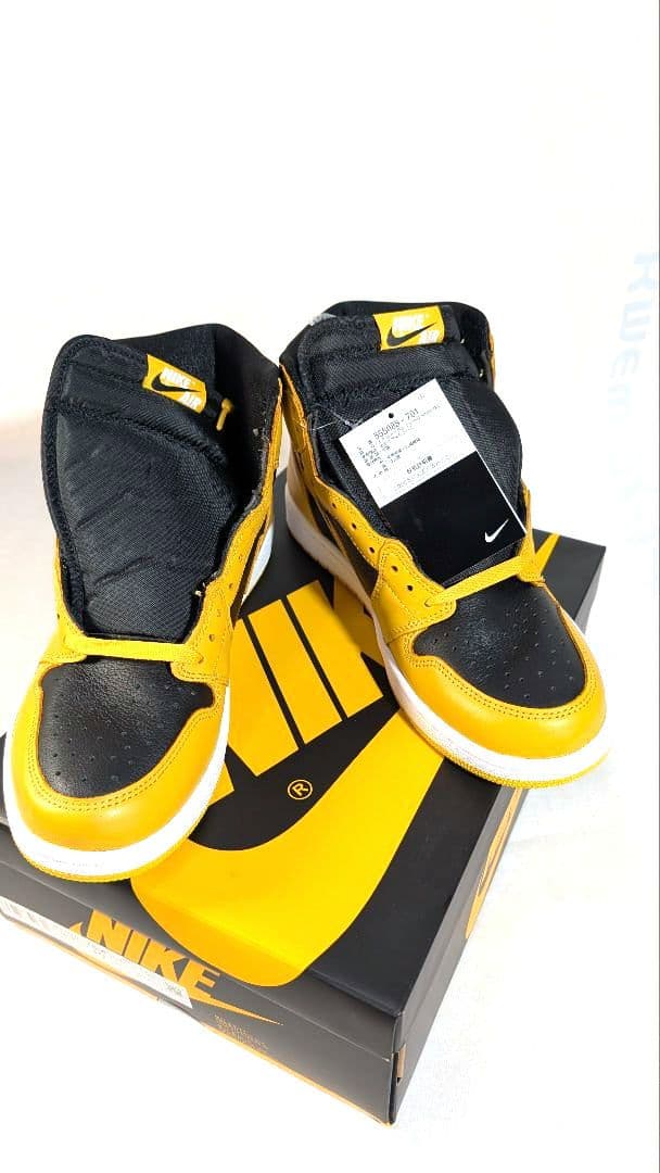 新品NIKE エアジョーダンⅠ ブラック/イエロー