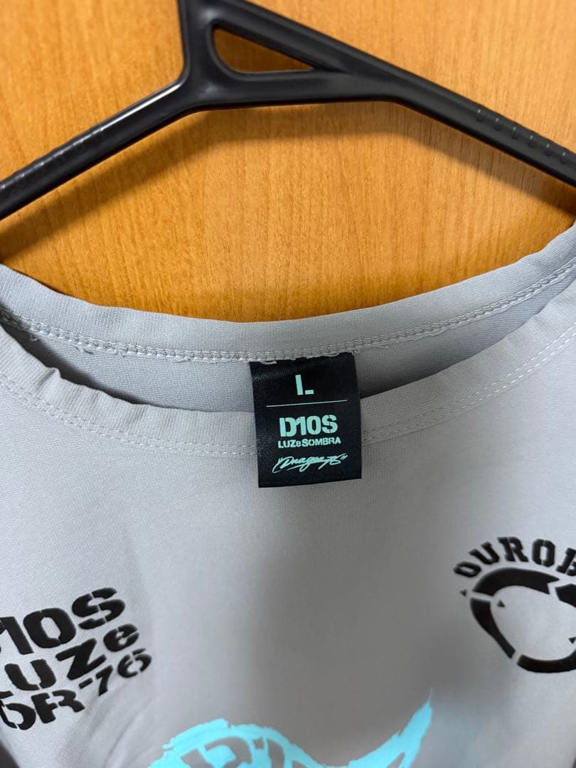 【L】　ルースイソンブラ　Tシャツ