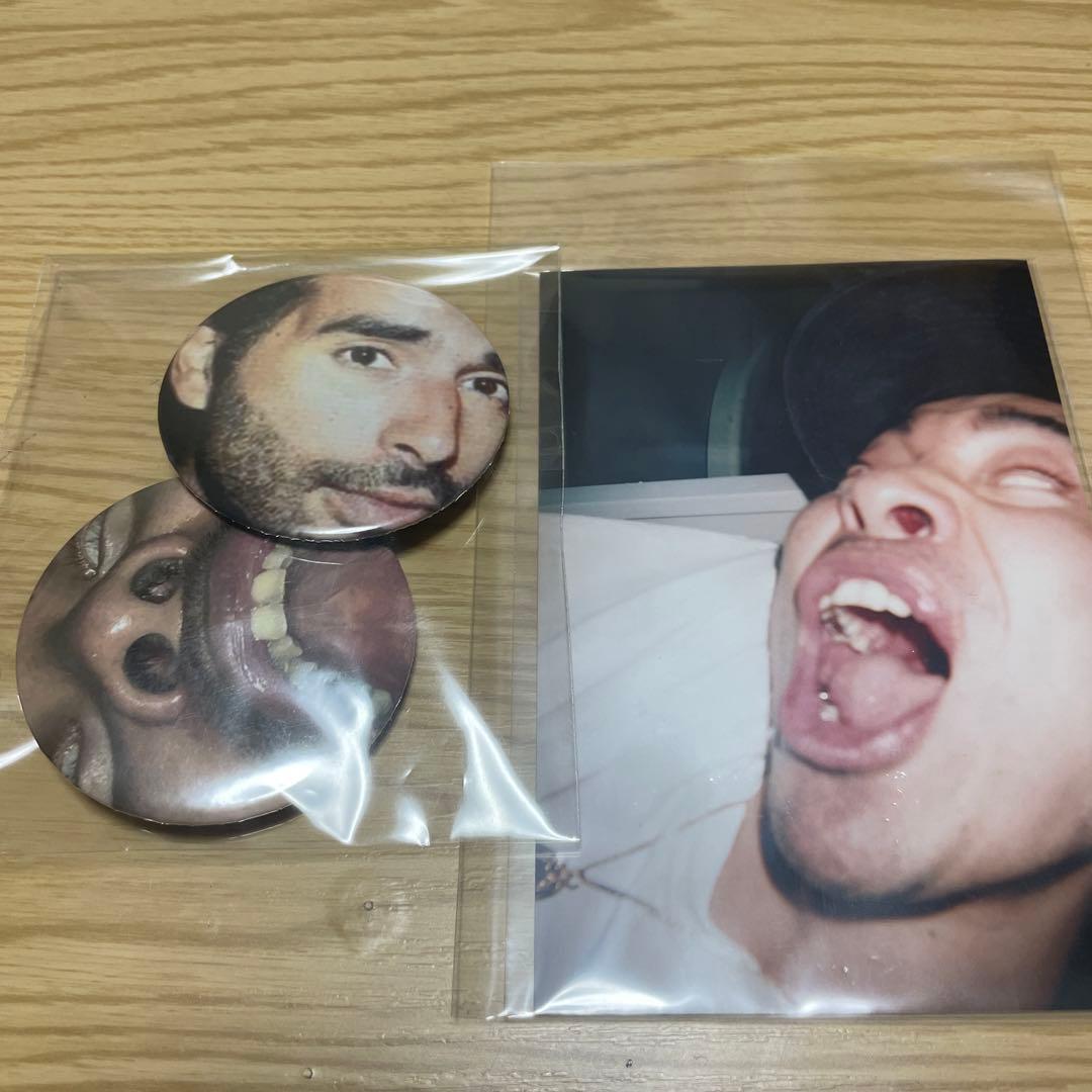 缶バッジ×2 写真×1