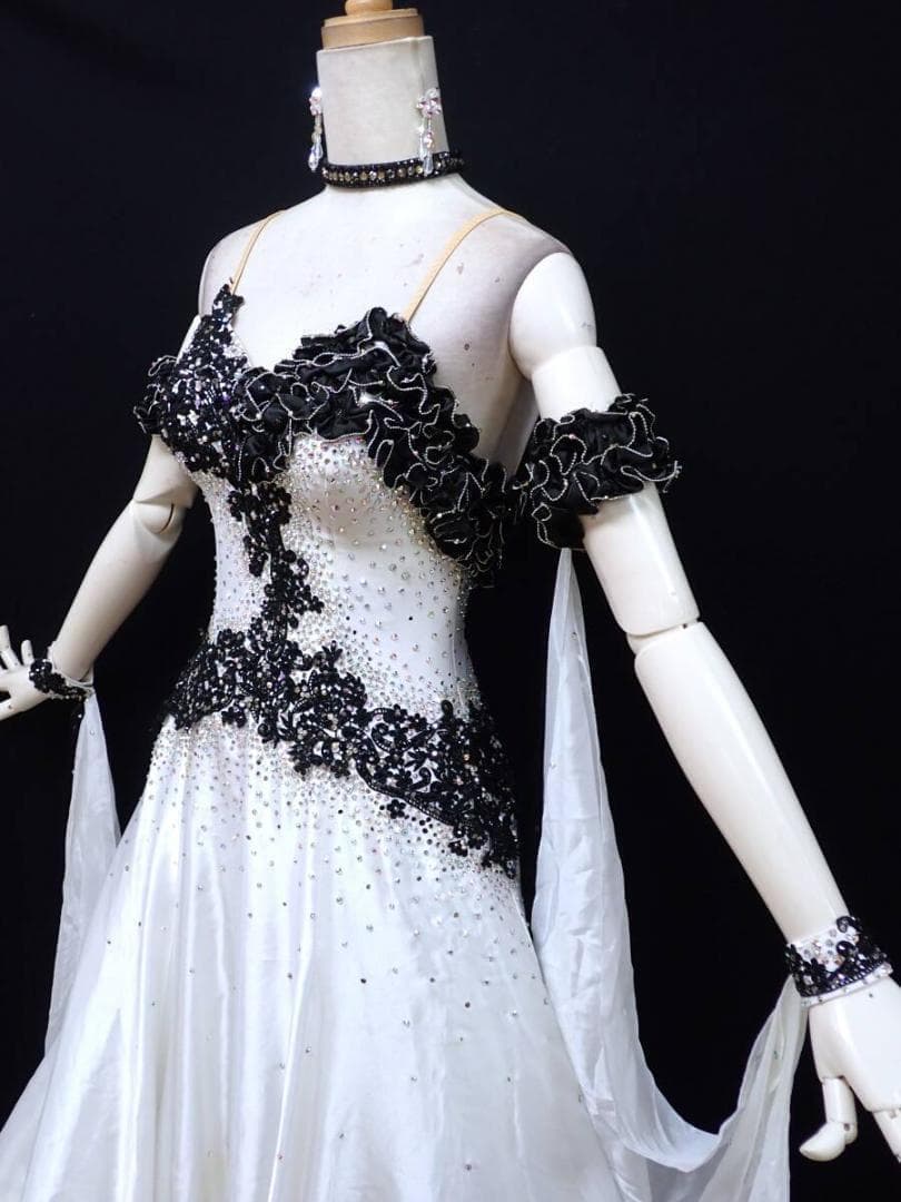 6354★Sサイズ★日本製オーダー★オフ白/スタンダードドレス☆社交ダンス