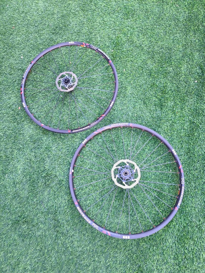 ボントレガー ホイール RXL ハブ DT Swiss 前後セット