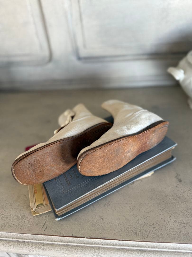 フランスアンティーク子供用ガール用ホワイト花ボタンブーツ