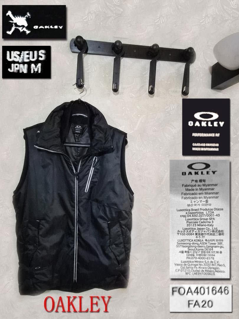 OAKLEY ブラック ベスト M