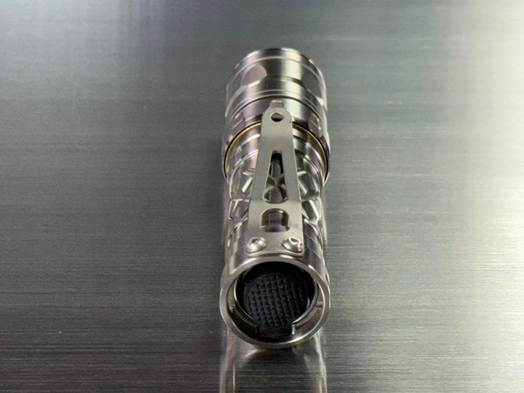 全世界限定500本 JETBeam TC-R2 チタンボディーXP-G S2