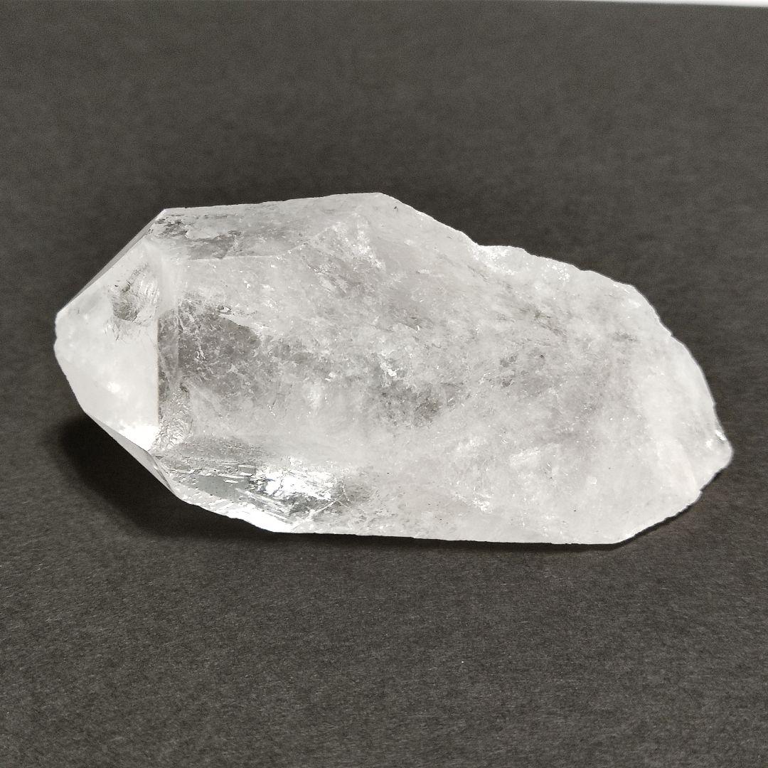 パワーストーン　天然石　レコードキーパー入り水晶　原石　152g　No.169