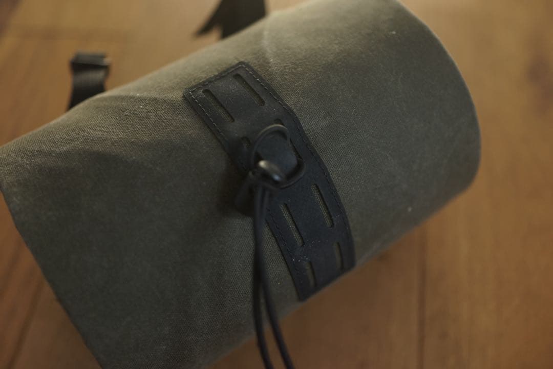 SWIFT INDUSTRIES BLUE LUG ハンドルバーバック