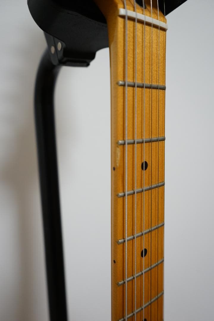 ギター Fender Pawn Shop Offset Special Pink