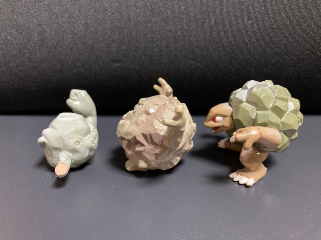 ポケモン　モンコレ　イシツブテ　ゴローン　ゴローニャ