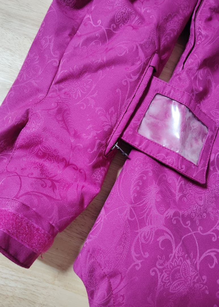 Kissmarkスキーウェア　上下セット〘L〙