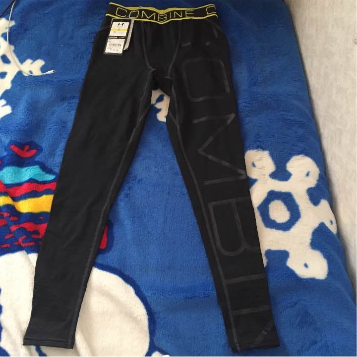 アンダーアーマー コンプレッションウェア コンバイン スポーツタイツ 新品