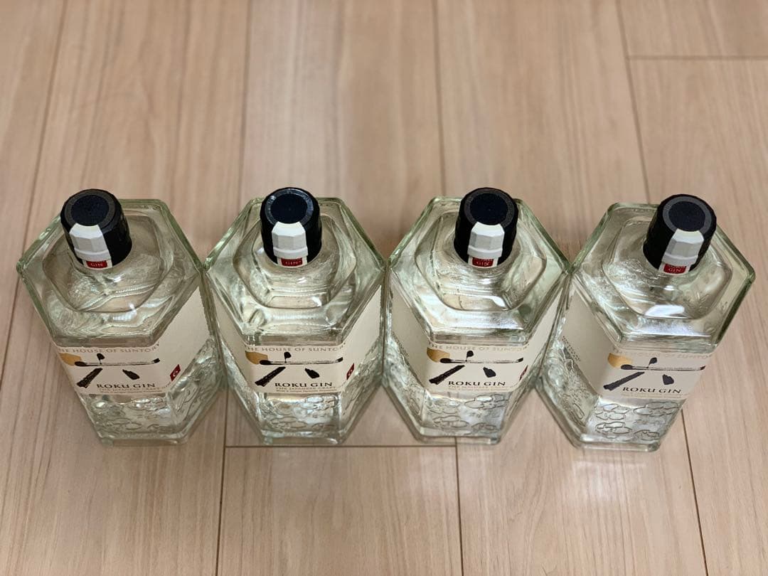 【新品未開封】 サントリー　六ジン　700ml 4本セット