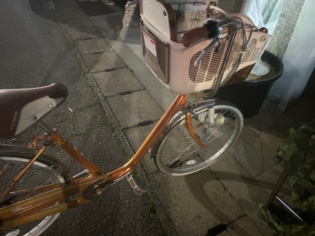 オレンジ シティサイクル チャイルドシート付き⭕️タイムセール中。