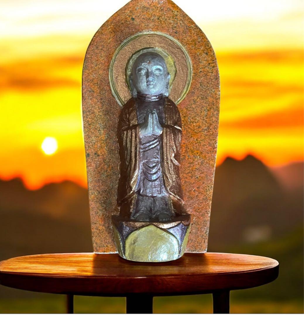 手彩色御影石地蔵像 — 穏やかで優しい表情の30cm手作業彩色