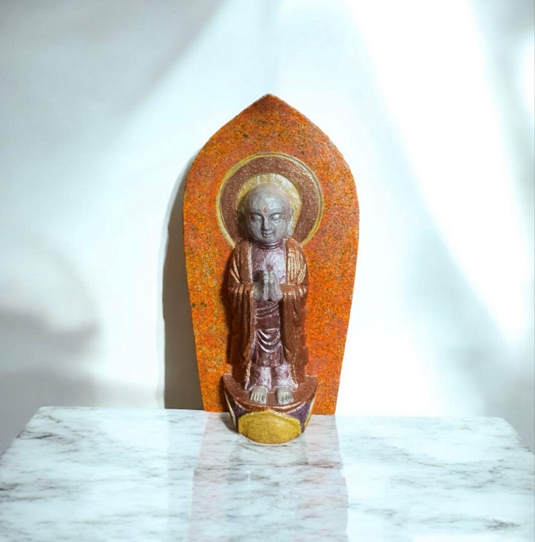 手彩色御影石地蔵像 — 穏やかで優しい表情の30cm手作業彩色