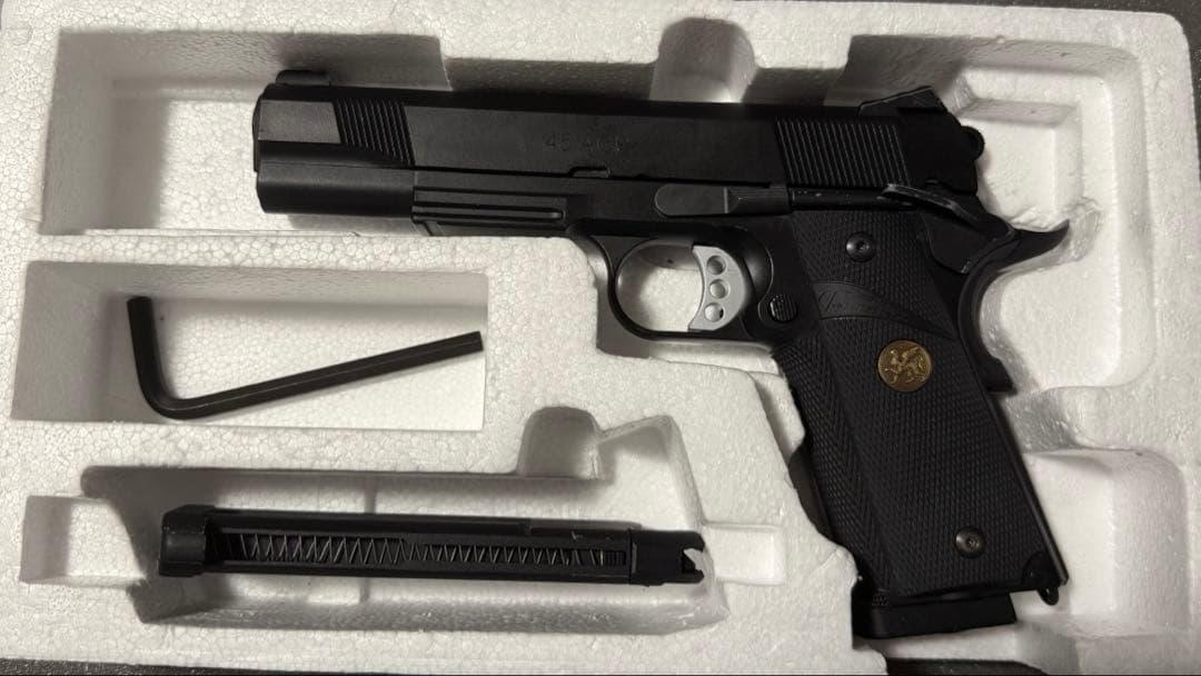 Carbon8 M45 CQP CO2ガスガン 予備マグ&ボンベ付き