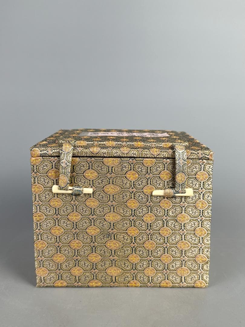 中国美術　小魚魚網文　南京赤絵 小茶碗　染付　華道具　唐物　時代　古玩