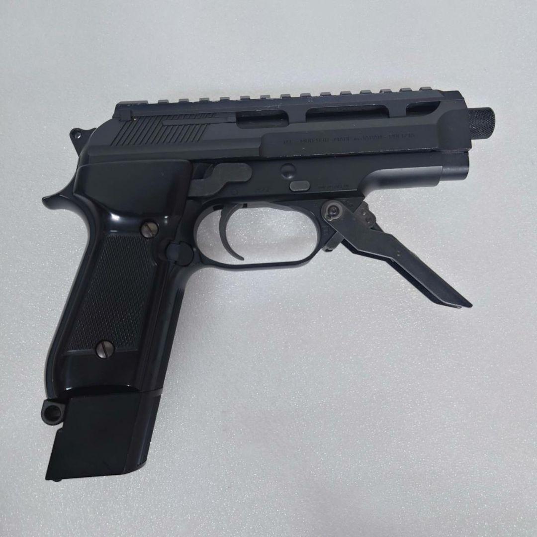 東京マルイ　ベレッタ M93R　電動ガン　中古現状品　ジャンク　0129-015