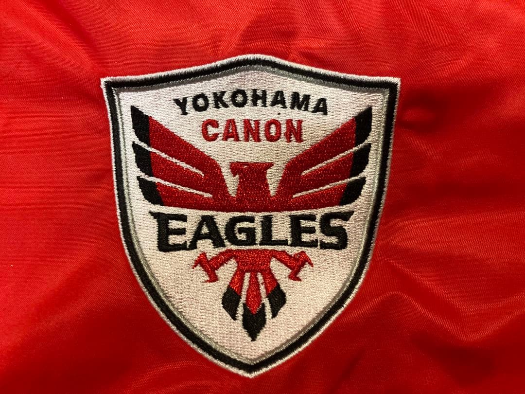 横浜キヤノンイーグルス　スタジアムジャンパー(XLサイズ)