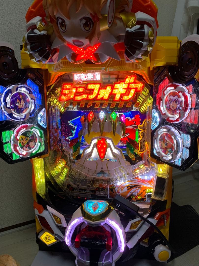 送料込 オート、役物停止加工済み PF戦姫絶唱シンフォギア2 実機