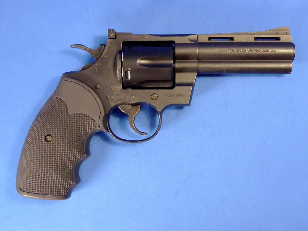 東京マルイ/ガスリボルバー/コルトパイソン.357マグナム 4インチ/18才用