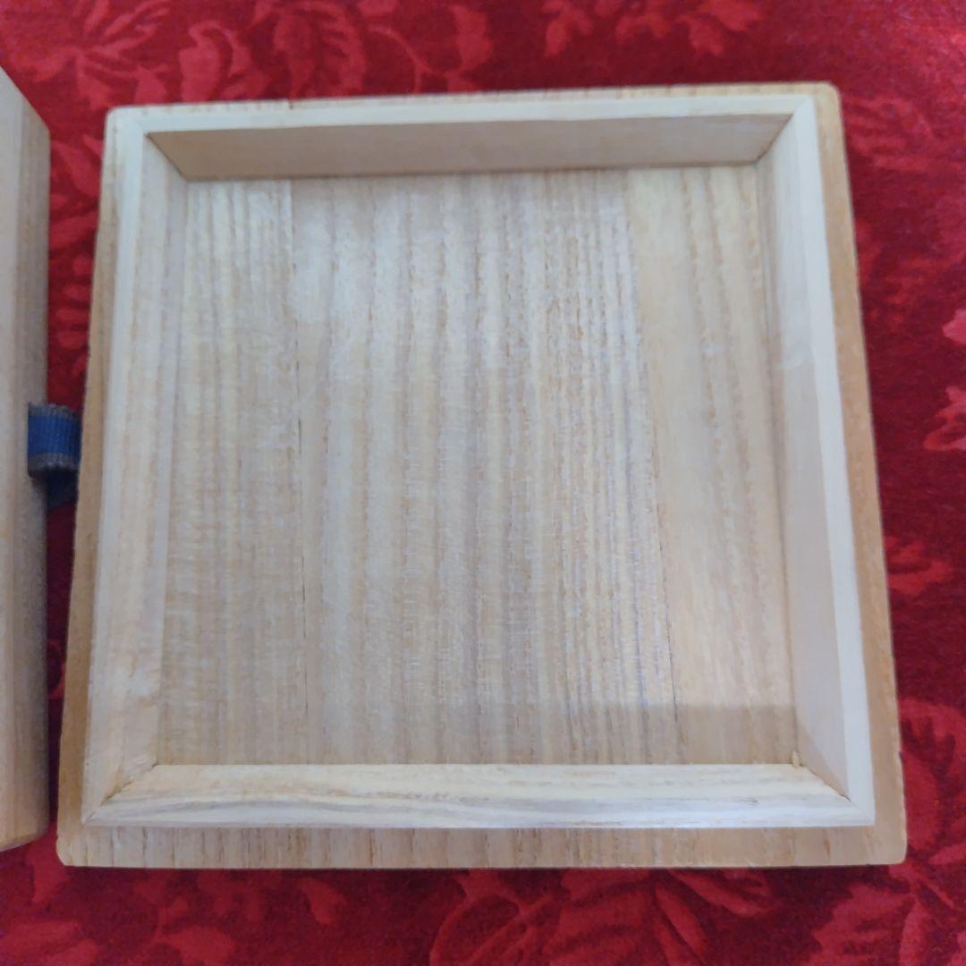 九谷焼 春日窯 新谷八平作 茶碗 共箱・栞・共布付き 伝統工芸 茶道具 骨董