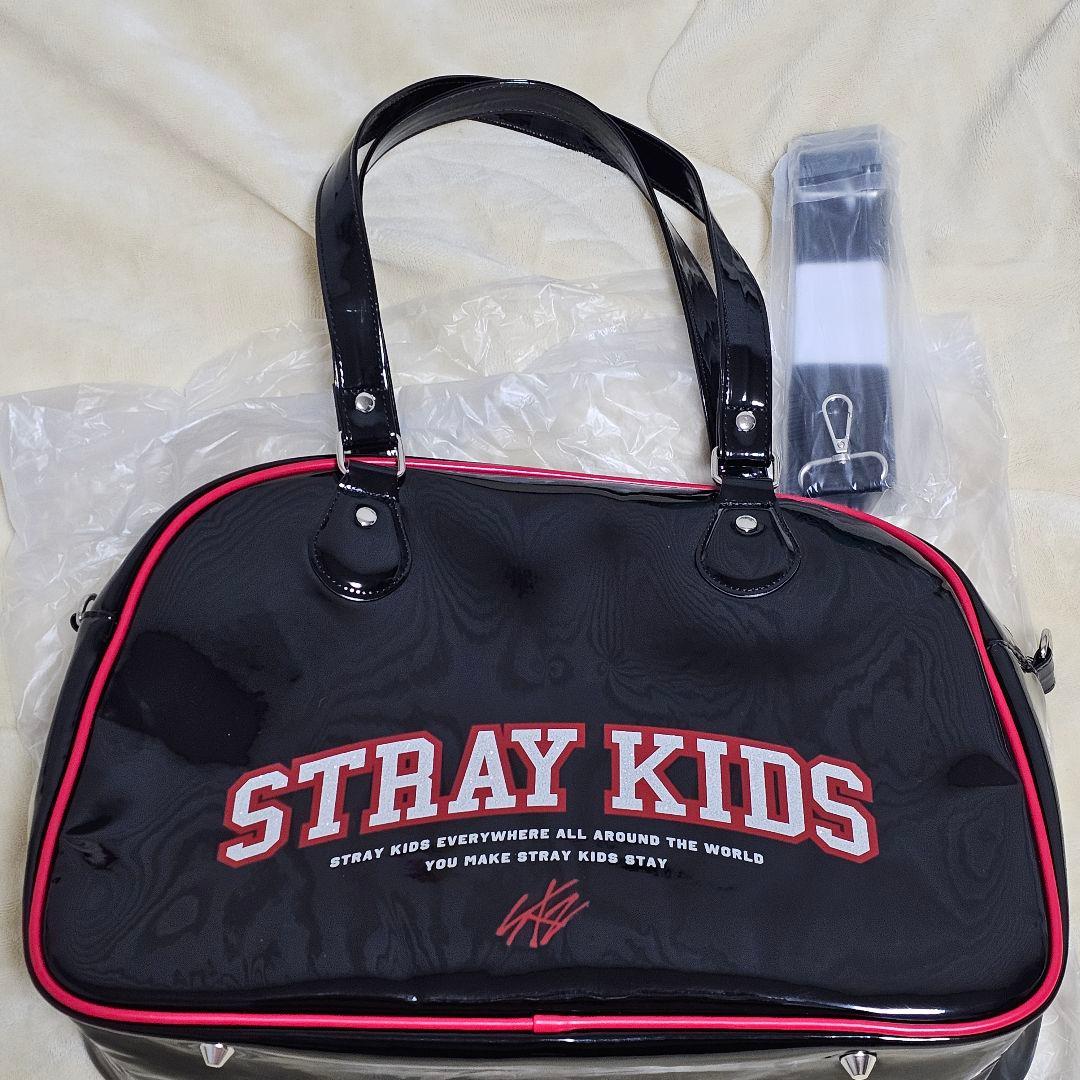 【期間限定値下げ】Stray Kids ボストンバッグ