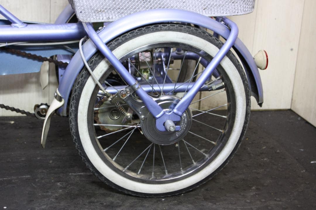 青紫色 シティサイクル 3輪 バスケット付き