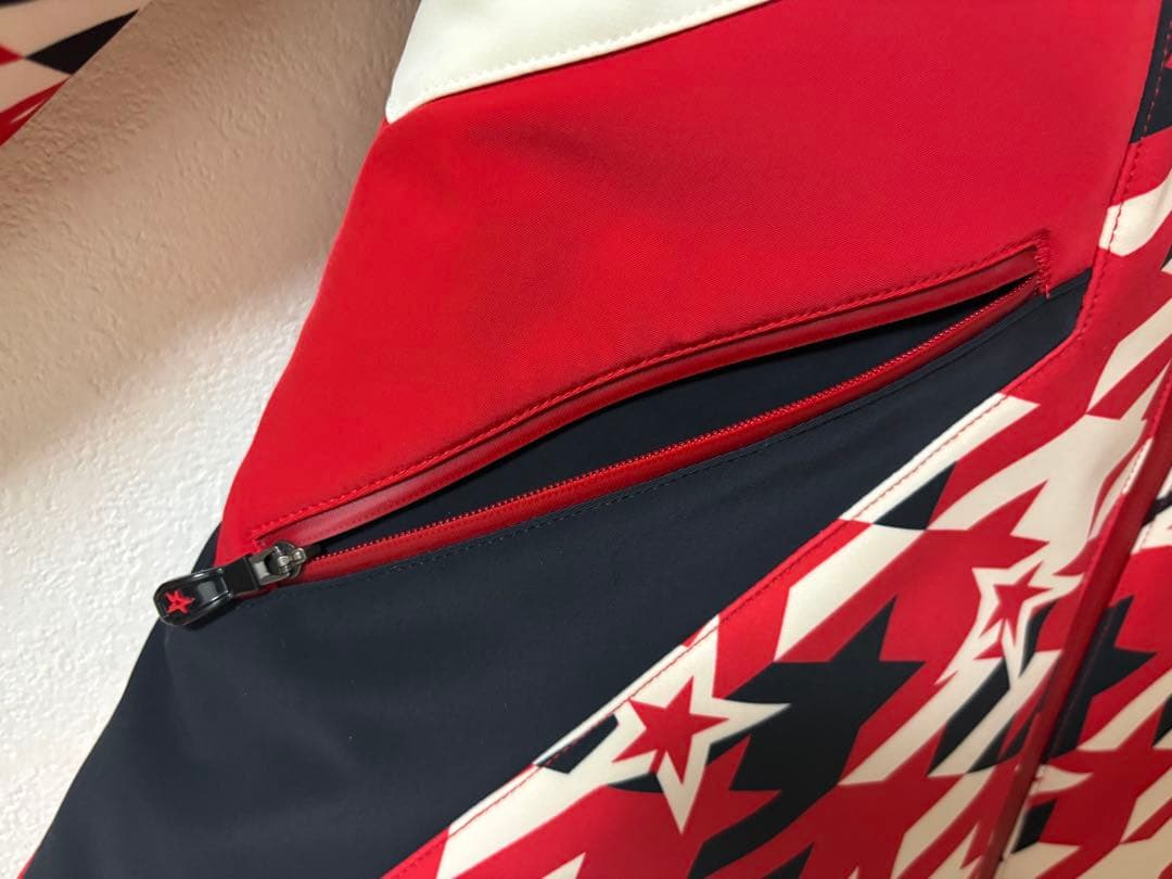 希少 完売品BOSS PERFECT MOMENT スノーボードウェア XS